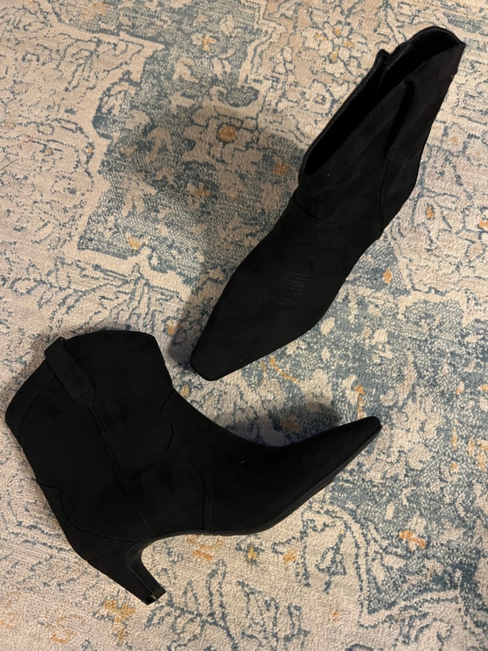 INC International Concepts Suede Black Western Ankle Boots with kitten heel 6M